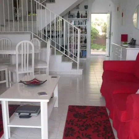 Casa Elizebeth Daire *